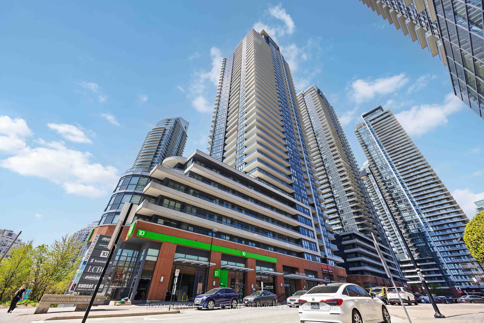 2212-lake-shore-boulevard-w-etobicoke-ontario-w13154334