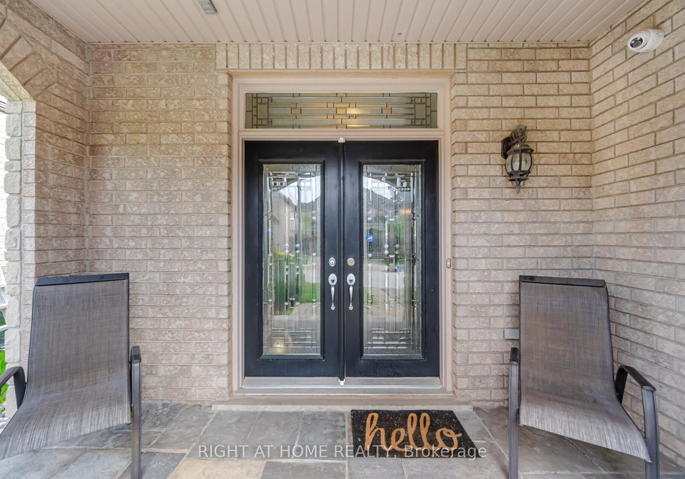 2233-littondale-lane-oakville-ontario-w13154338
