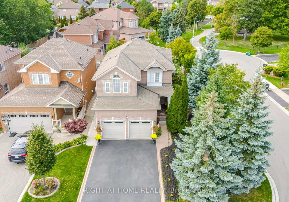 2-melrose-gardens-brampton-ontario-w13154762