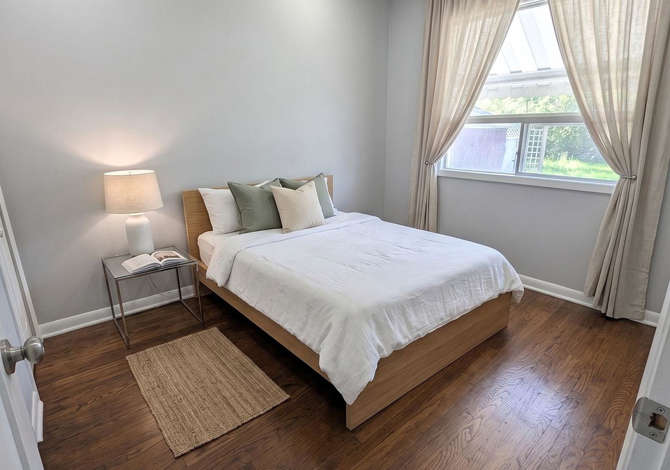 7084-minotola-avenue-mississauga-ontario-w13154892