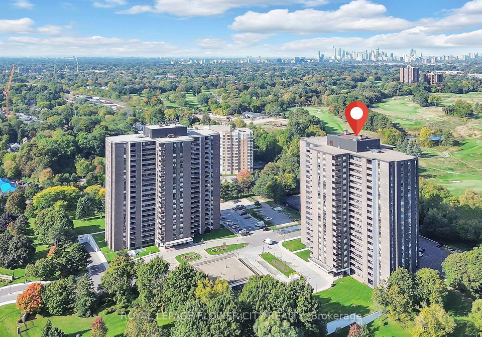 1535-lakeshore-road-e-mississauga-ontario-w13155202