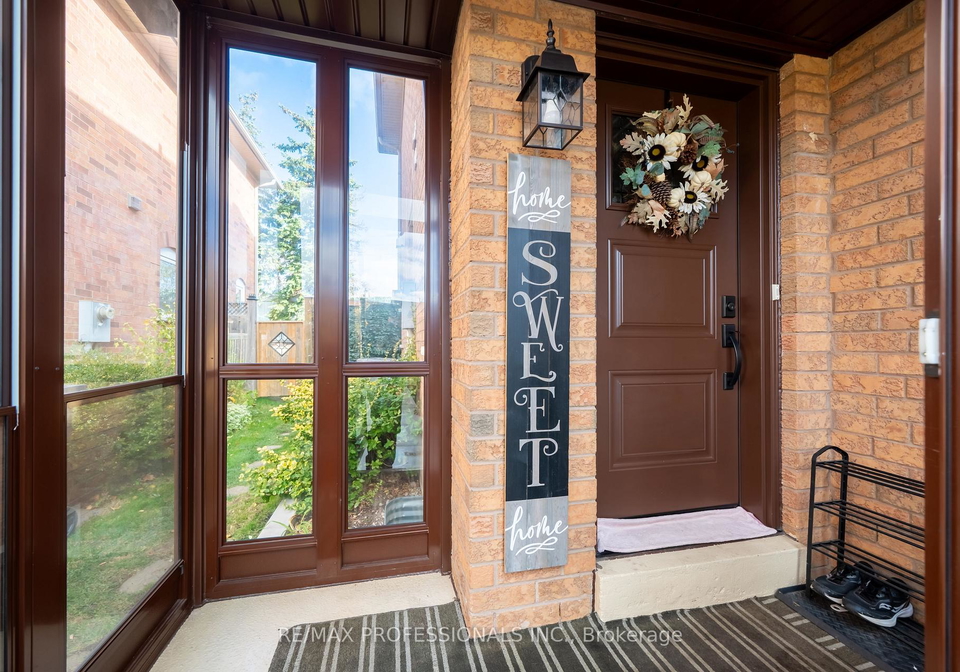 99-desert-sand-drive-brampton-ontario-w13155232