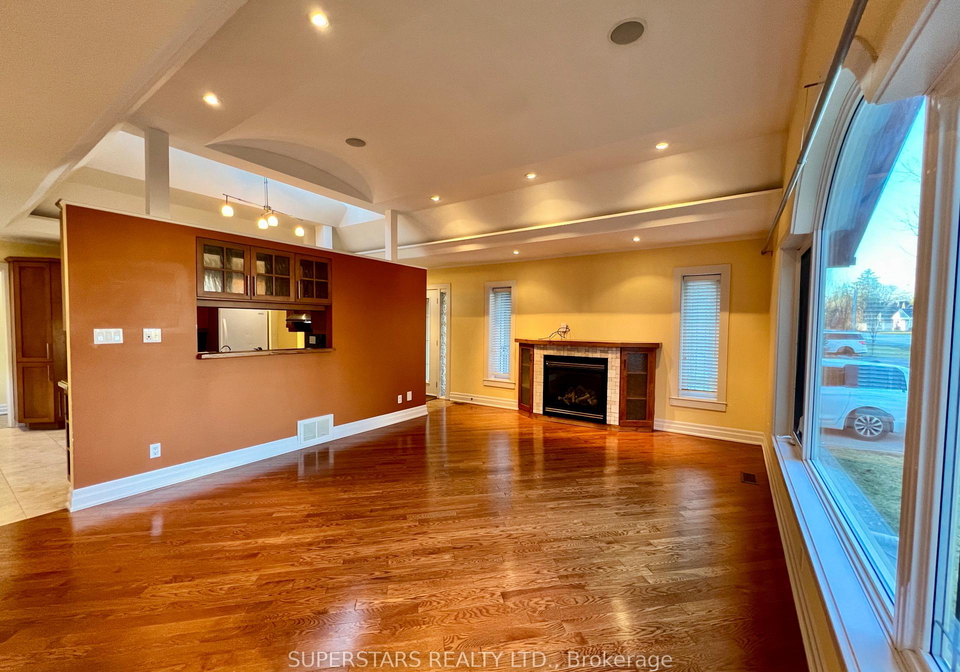 366-winston-road-oakville-ontario-w13155292