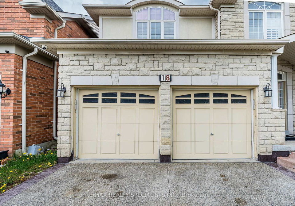 18-long-meadow-road-brampton-ontario-w13155396