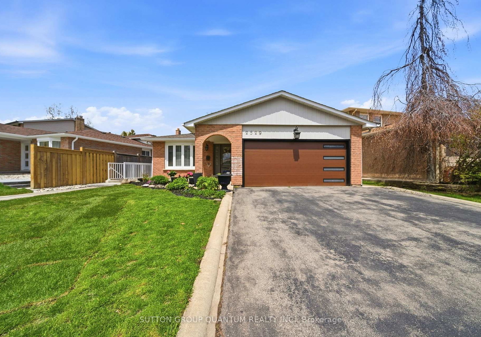 2529-cavendish-drive-burlington-ontario-w13155436