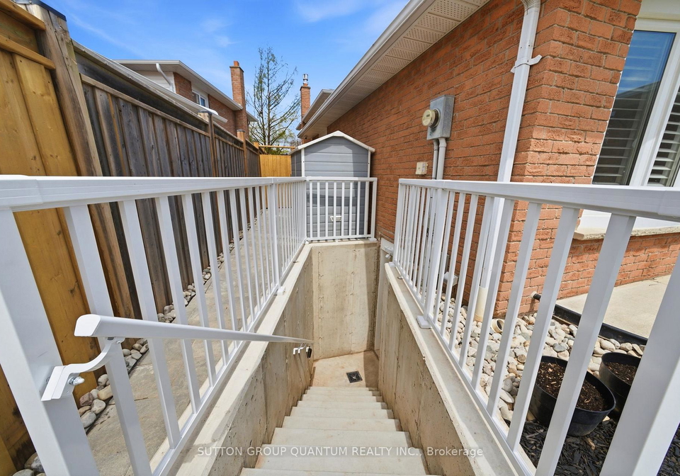 2529-cavendish-drive-burlington-ontario-w13155436