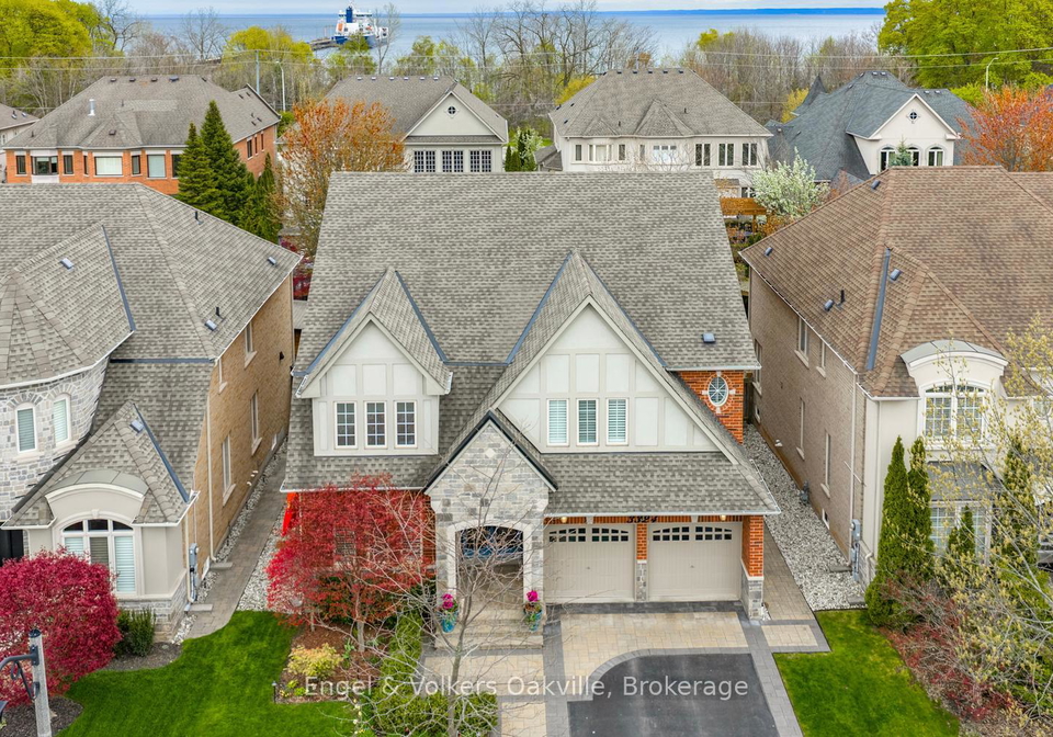 3324-mistwell-crescent-oakville-ontario-w13155610