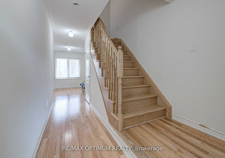6-11-autumnwood-avenue-brampton-ontario-w13155624