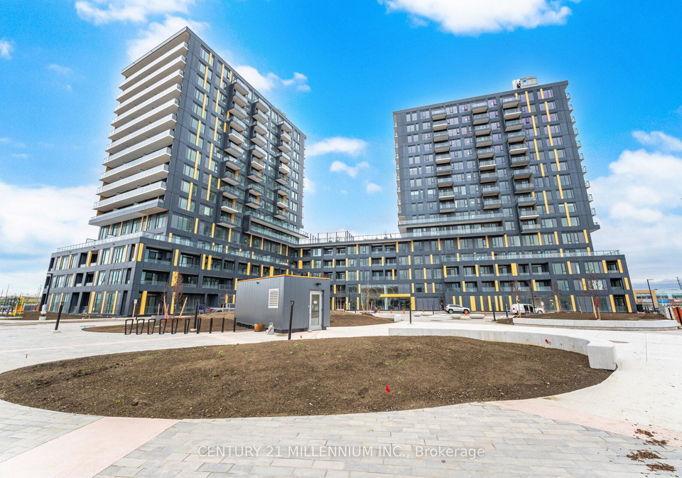 4878-powers-common-burlington-ontario-w13155682