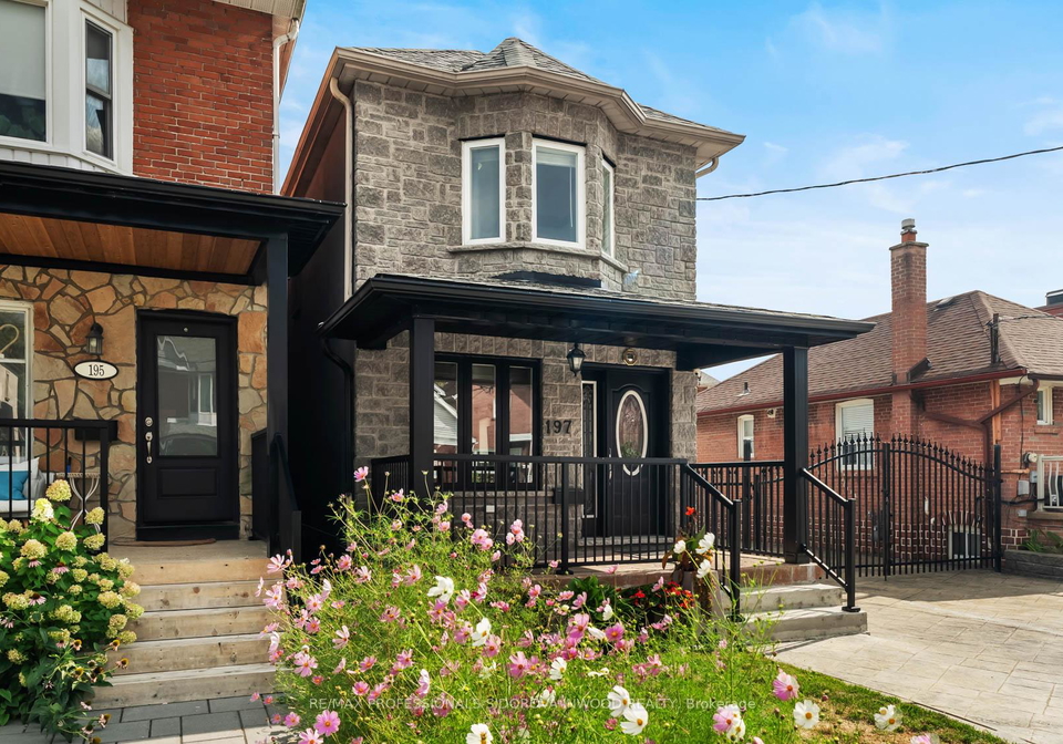 197-lambton-avenue-toronto-ontario-w13155734