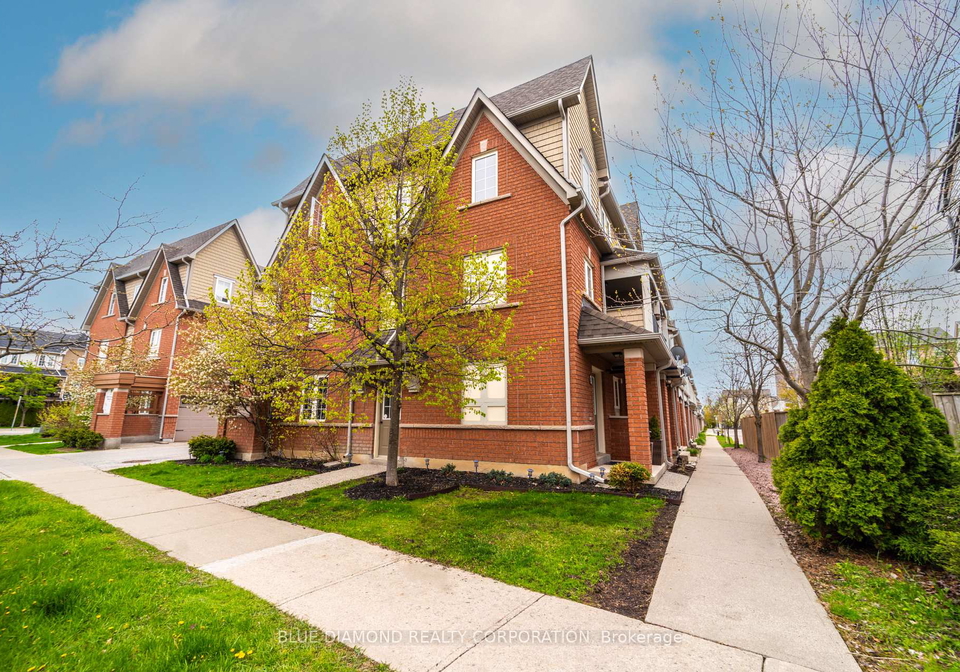 2360-parkhaven-boulevard-oakville-ontario-w13156112