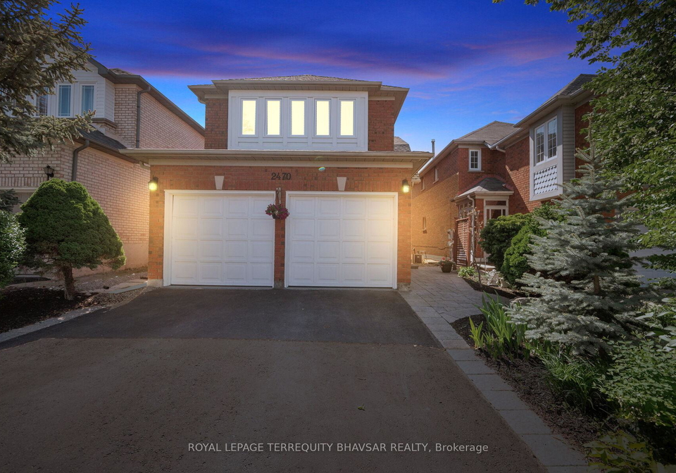 2470-strathmore-crescent-mississauga-ontario-w13156168