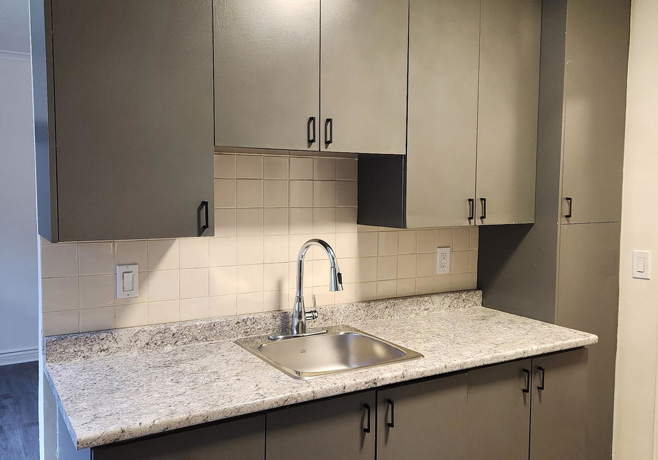 2550-keele-street-north-york-ontario-w13156332