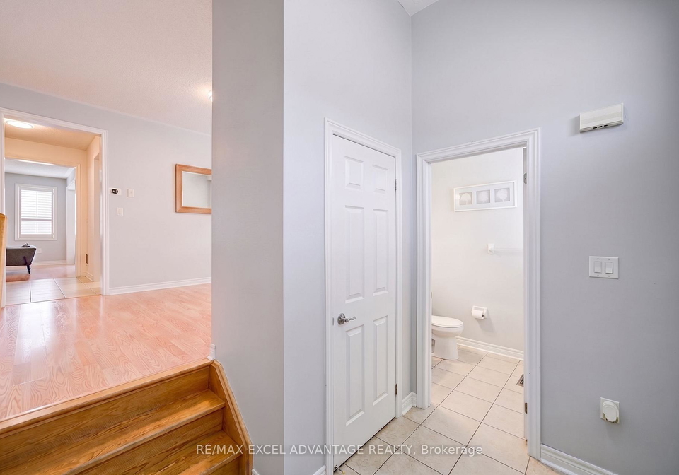 29-teal-crescent-circle-brampton-ontario-w13156486