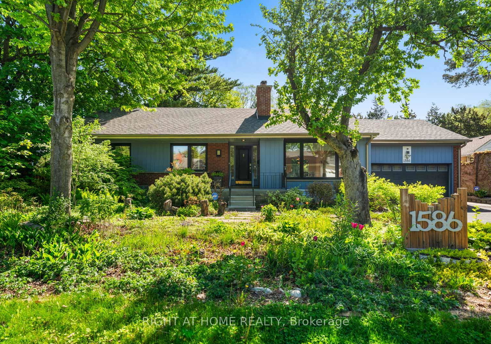 1586-rometown-drive-mississauga-ontario-w13156594