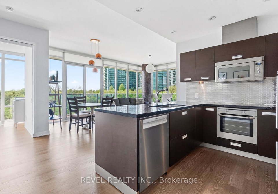 88-park-lawn-road-etobicoke-ontario-w13156606