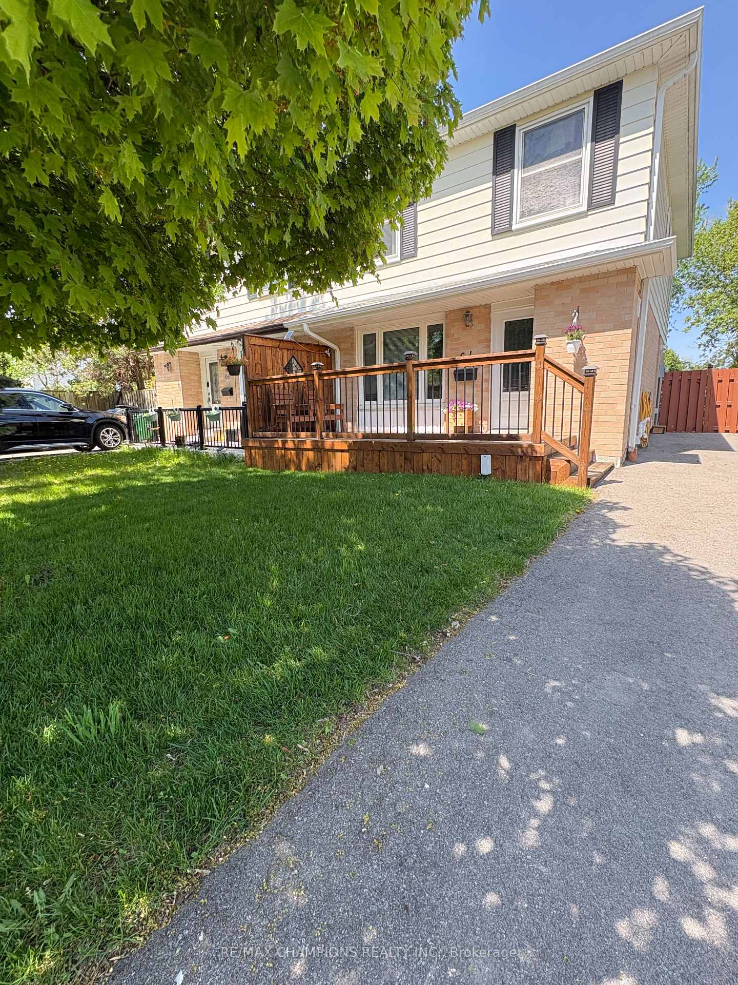 64-greenbriar-road-brampton-ontario-w13156660