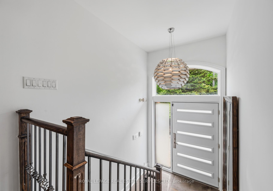 27-princess-anne-crescent-etobicoke-ontario-w13157070