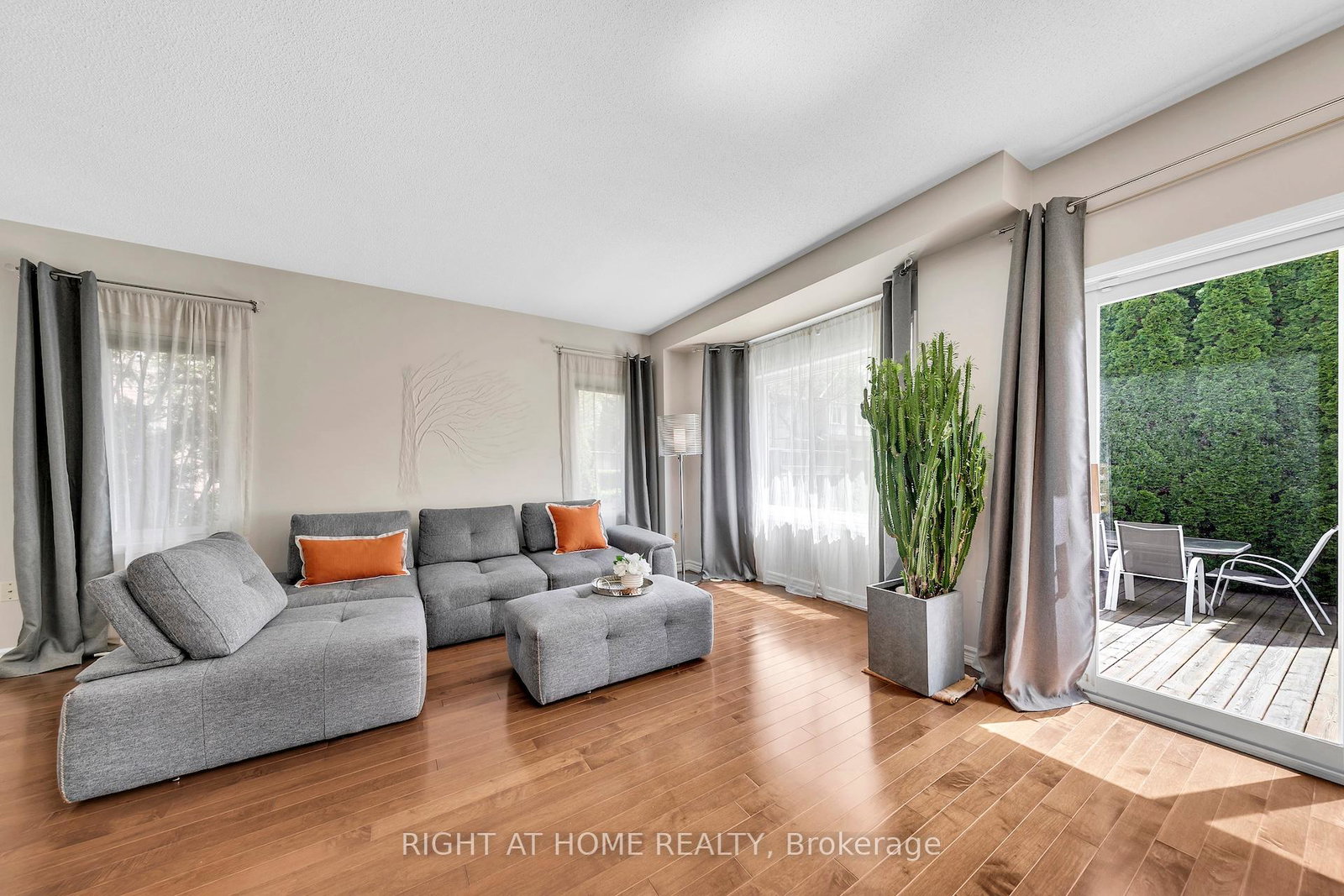 740-village-green-boulevard-mississauga-ontario-w13157206