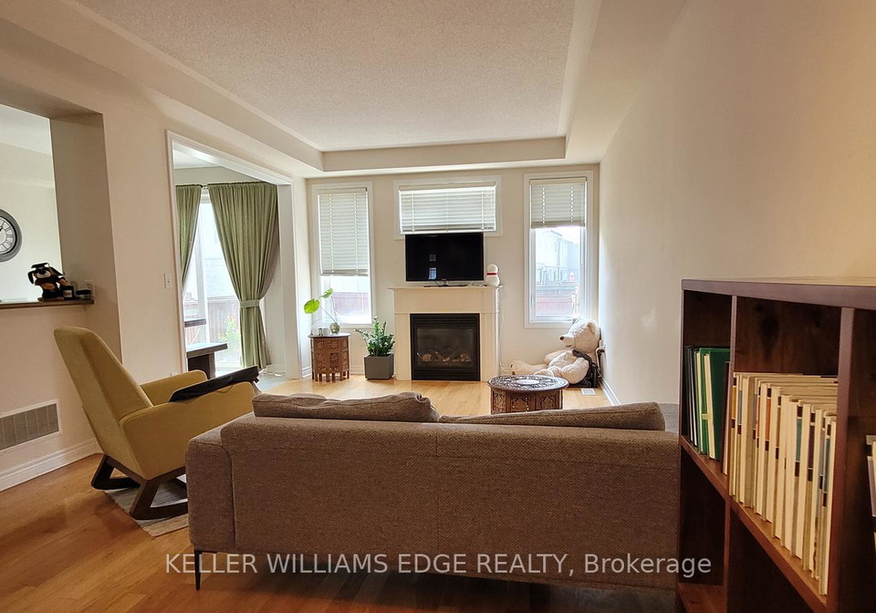 2019-trawden-way-oakville-ontario-w13157306