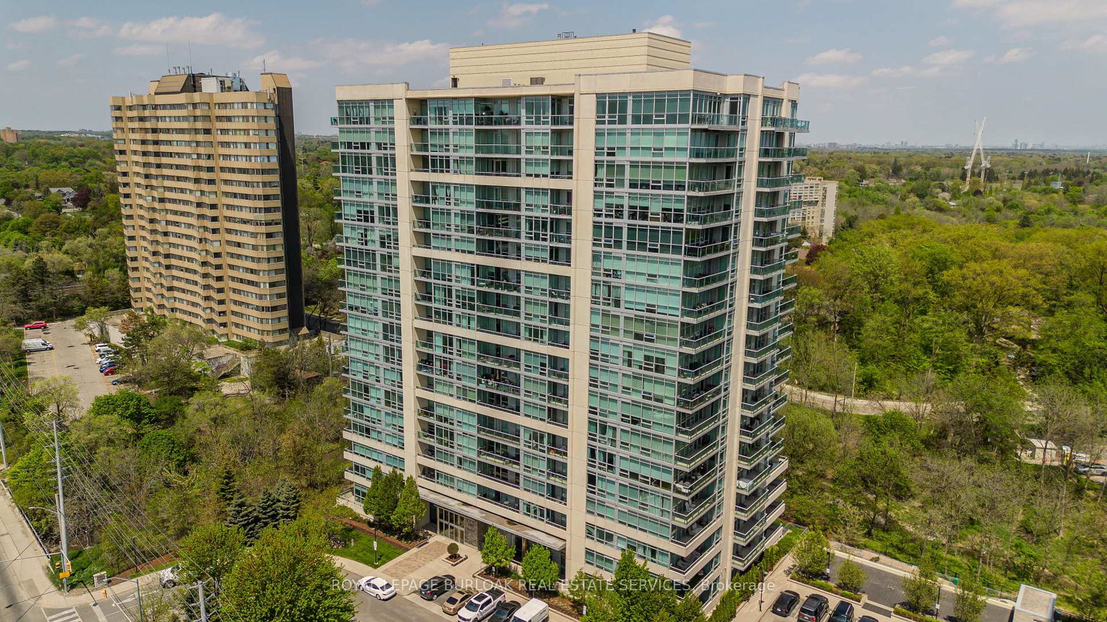 1055-southdown-road-mississauga-ontario-w13157320