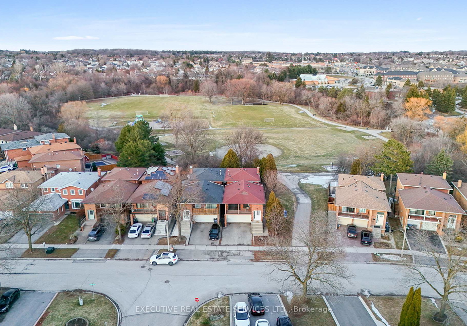 44-lakecrest-trail-brampton-ontario-w13157350