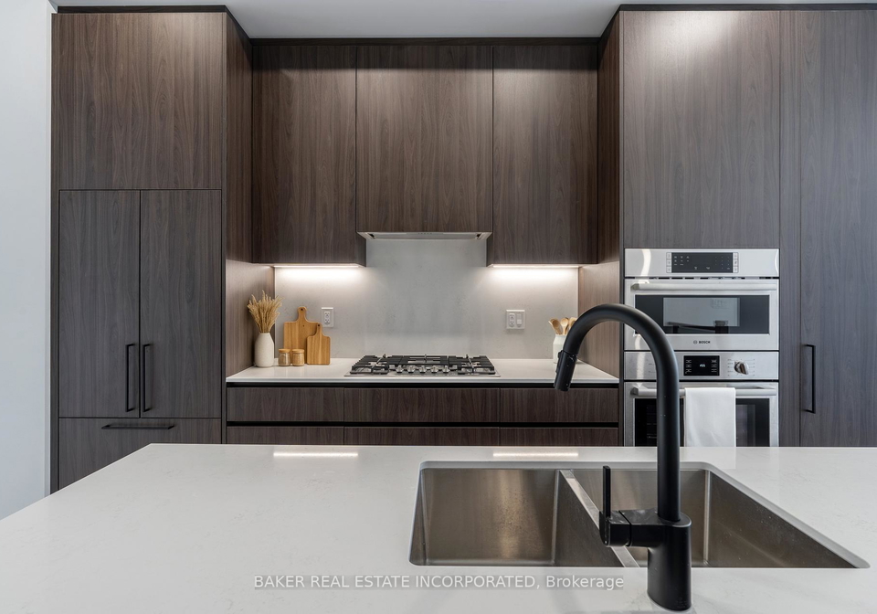 50-coveside-drive-mississauga-ontario-w13157416