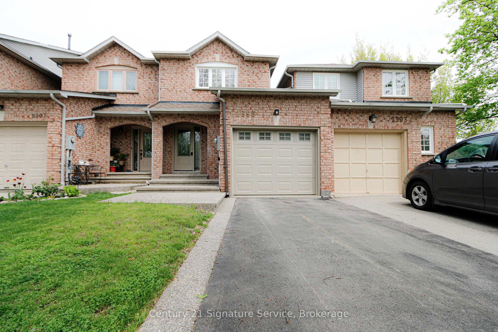 2395-stefi-trail-e-oakville-ontario-w13157420
