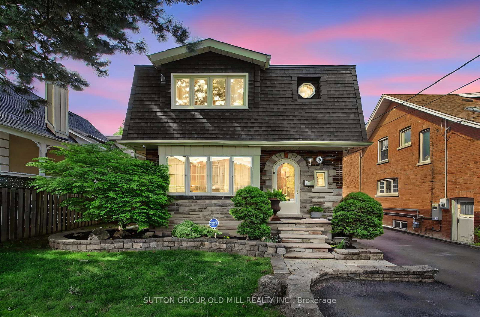 8-lockheed-boulevard-etobicoke-ontario-w13157644
