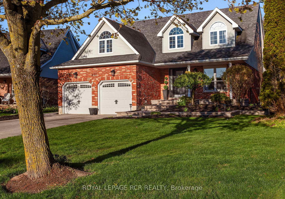 237-elmwood-crescent-orangeville-ontario-w13157672