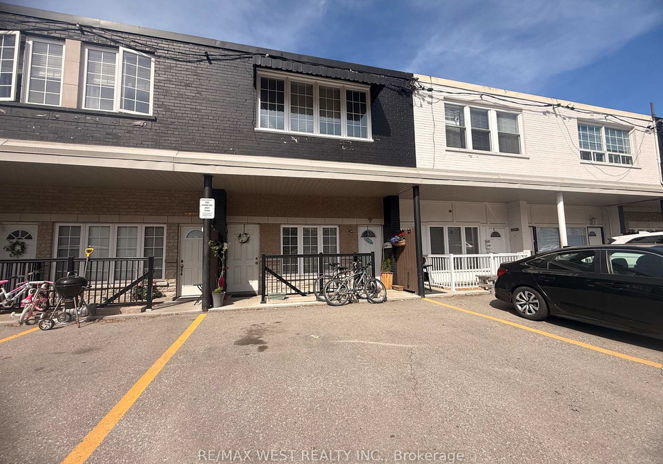334-silverthorn-avenue-toronto-ontario-w13157760