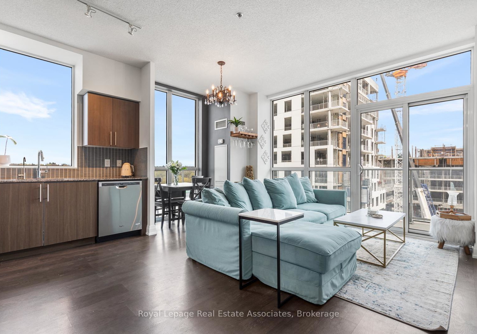 65-speers-road-oakville-ontario-w13157804