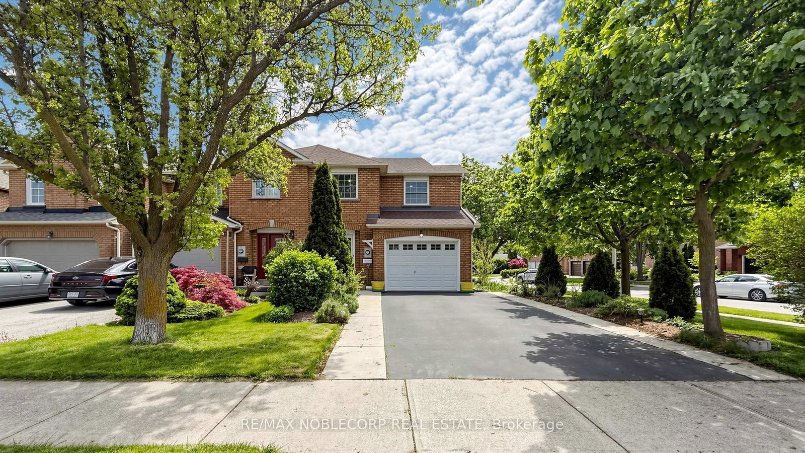 2240-shipwright-road-oakville-ontario-w13158056