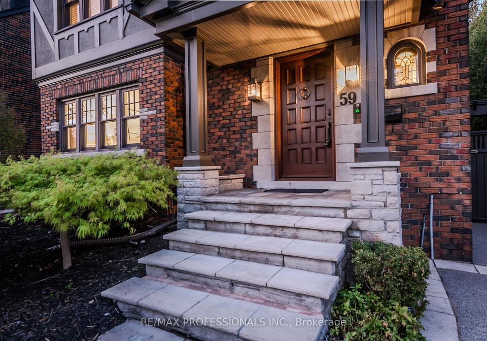 59-grenview-boulevard-n-etobicoke-ontario-w13158080