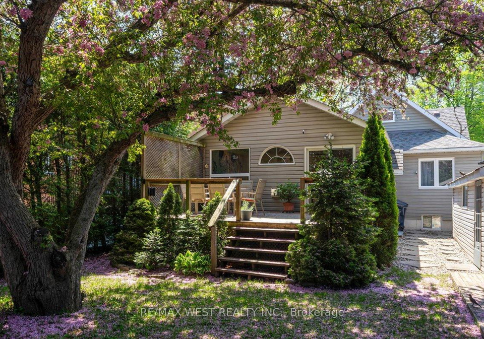 35-gort-avenue-etobicoke-ontario-w13158114