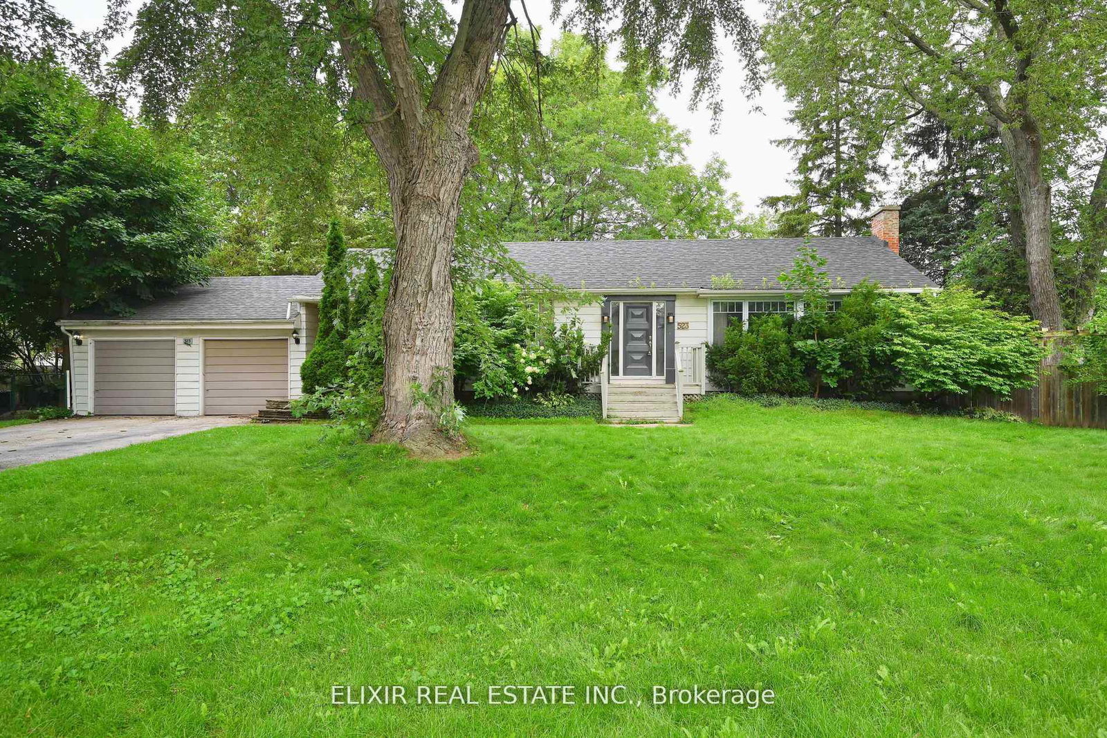 523-oriole-upper-drive-oakville-ontario-w13158172