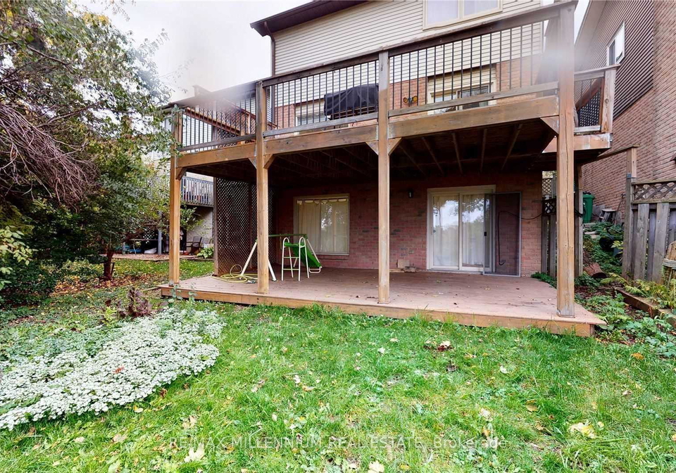 8-dalzell-avenue-brampton-ontario-w13158260