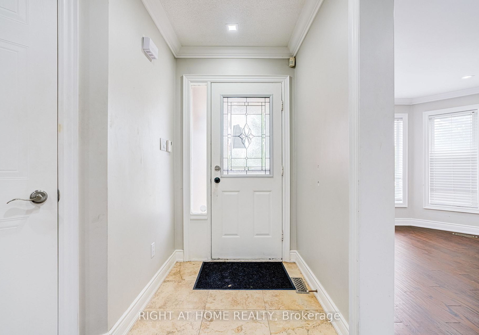 54-woodside-court-brampton-ontario-w13158310