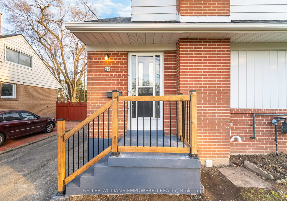 29-genthorn-avenue-etobicoke-ontario-w13158394