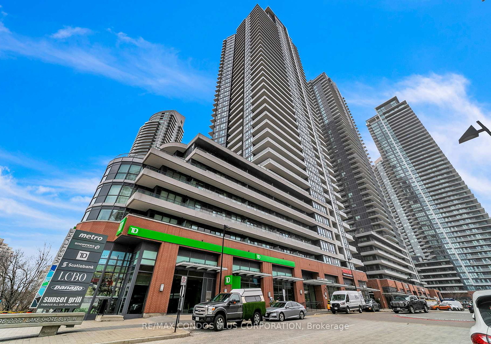2212-lake-shore-boulevard-etobicoke-ontario-w13158442