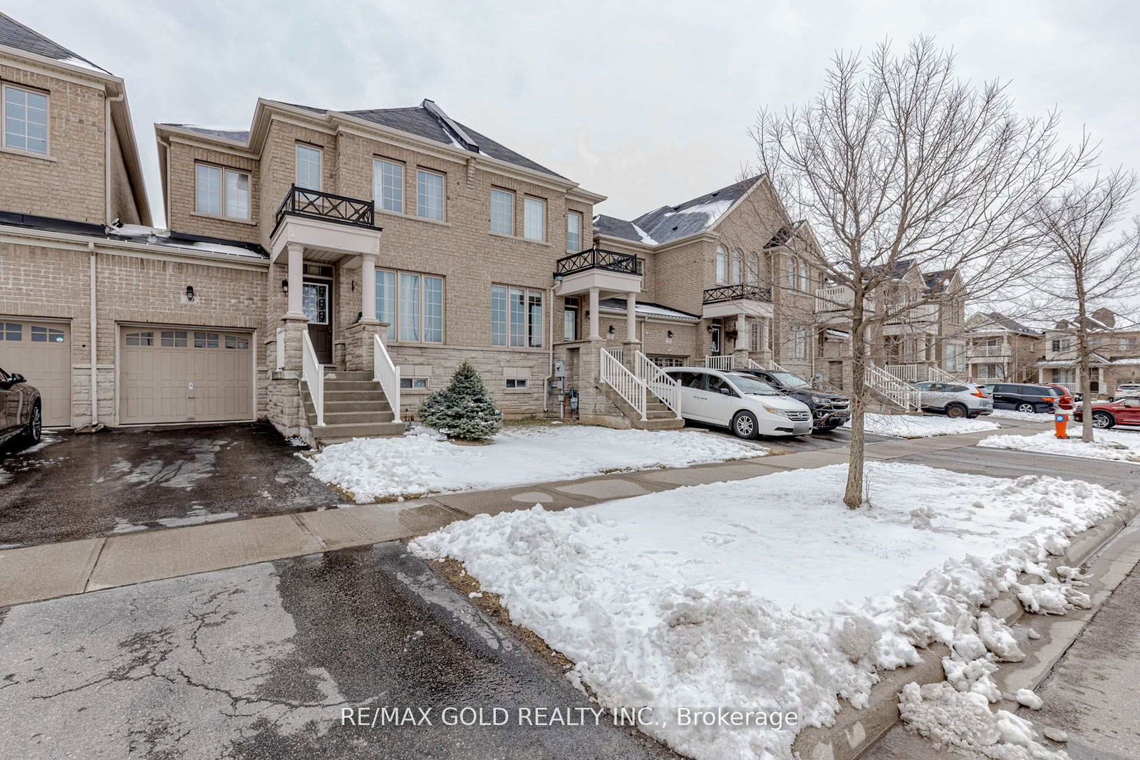 39-chesterwood-crescent-brampton-ontario-w13158522