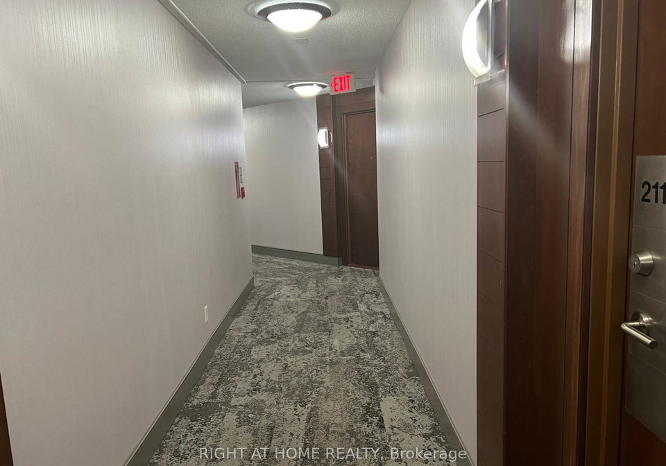 310-burnhamthorpe-road-w-mississauga-ontario-w13158628