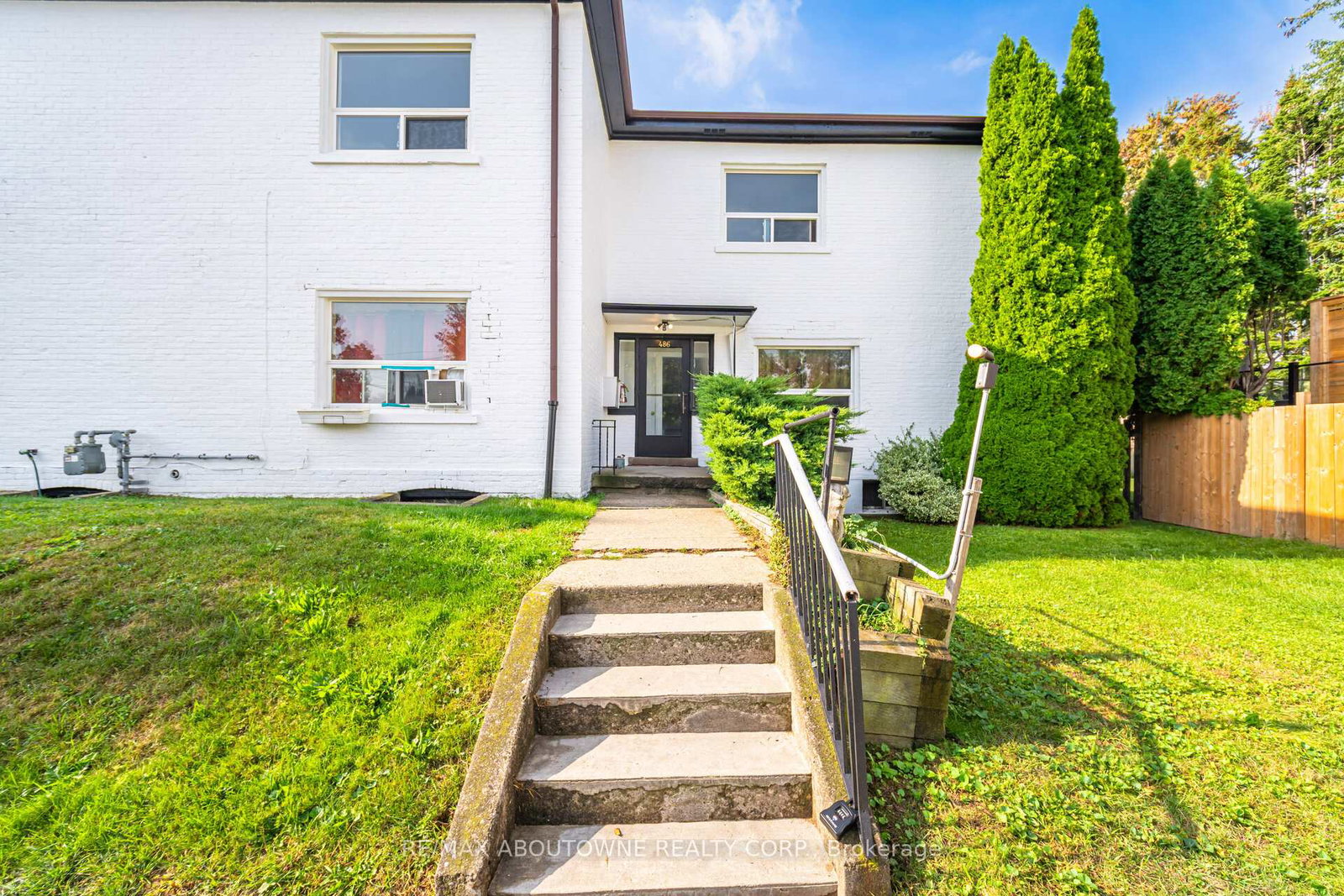 486-holtby-avenue-burlington-ontario-w13158632