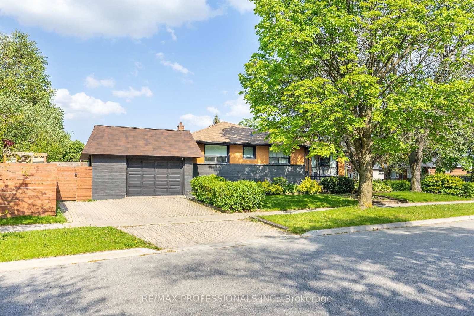 33-brampton-road-etobicoke-ontario-w13158714