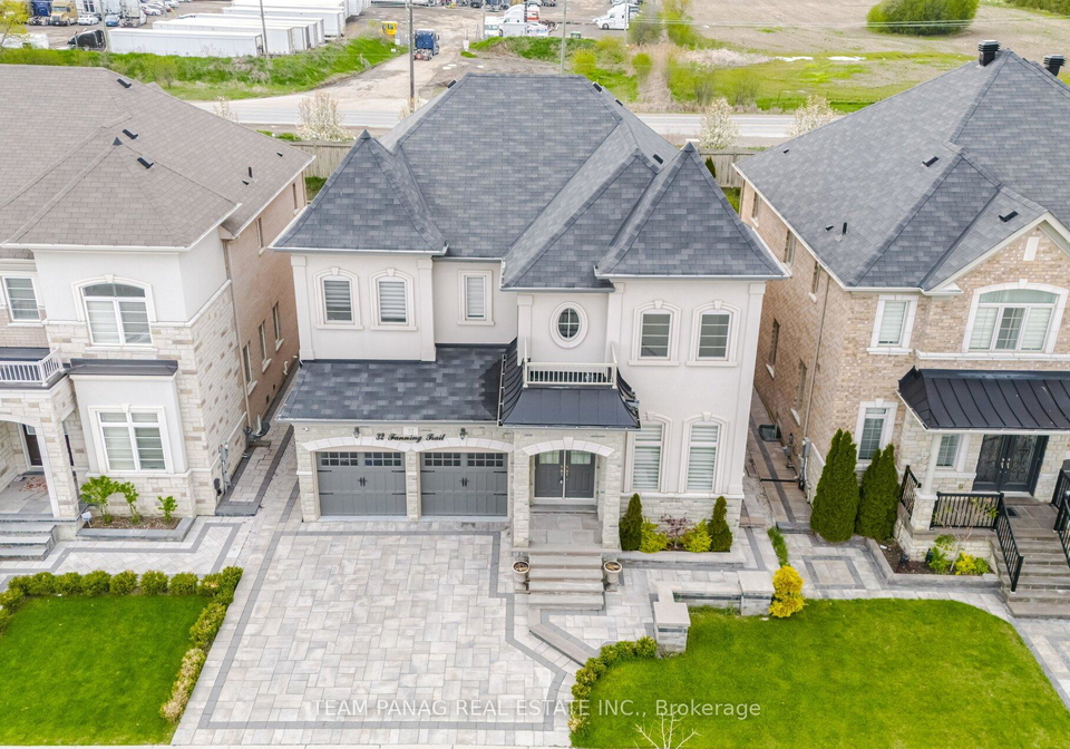 32-fanning-trail-brampton-ontario-w13158766