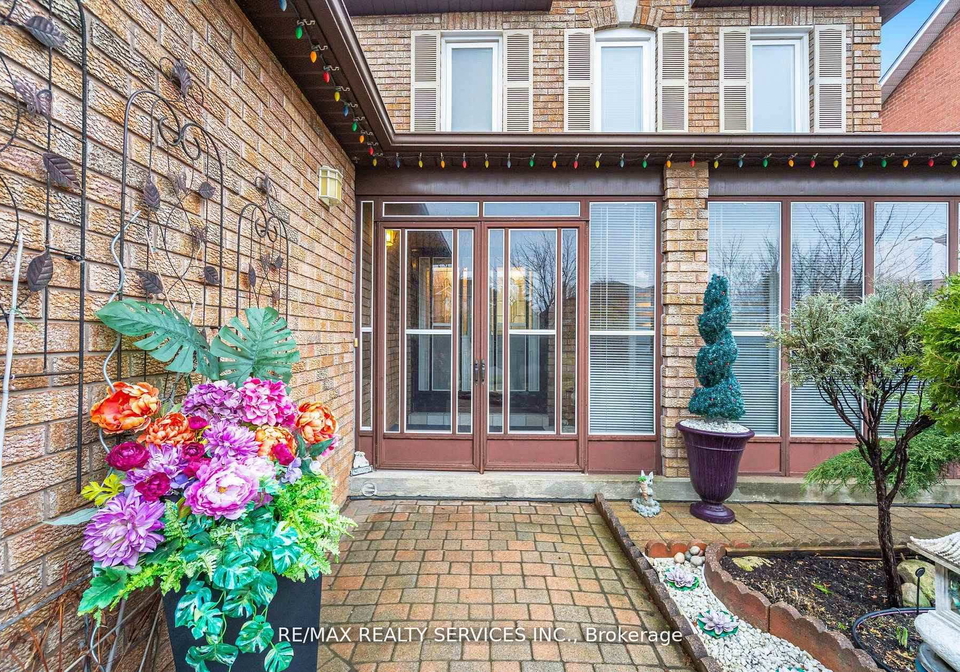 62-fernbrook-crescent-brampton-ontario-w13158772