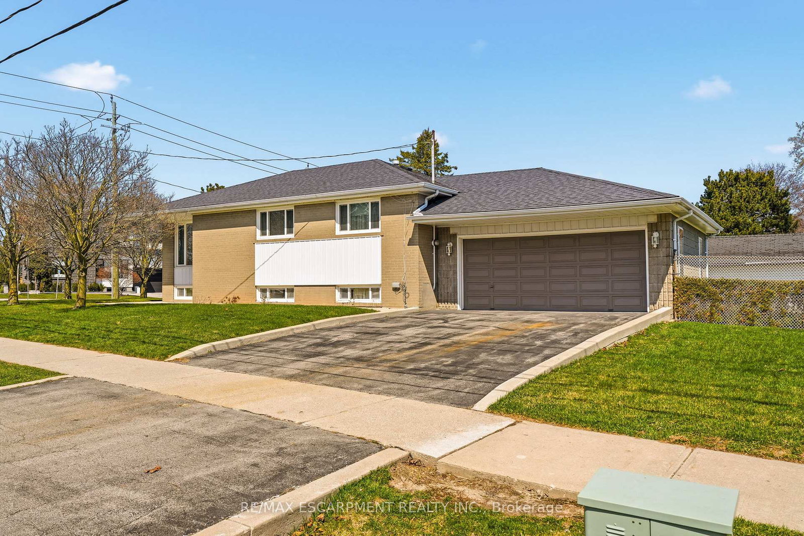 491-warminster-drive-oakville-ontario-w13158794