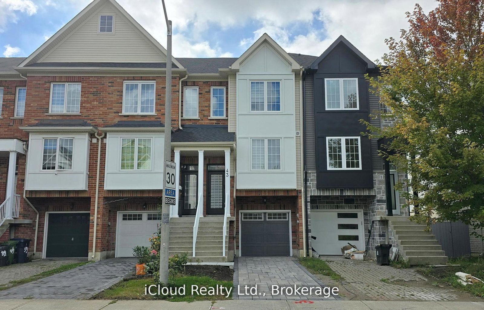 43-mantello-drive-york-ontario-w13158852