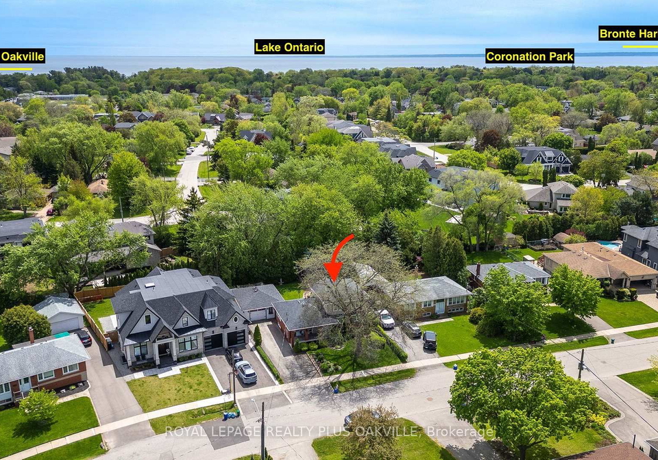 1310-tansley-drive-oakville-ontario-w13159016