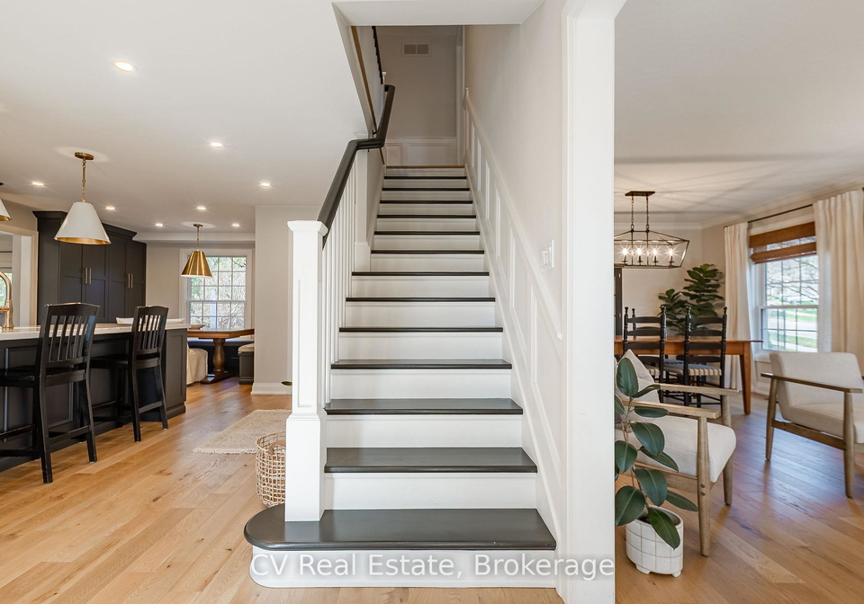 1149-crofton-way-burlington-ontario-w13159028